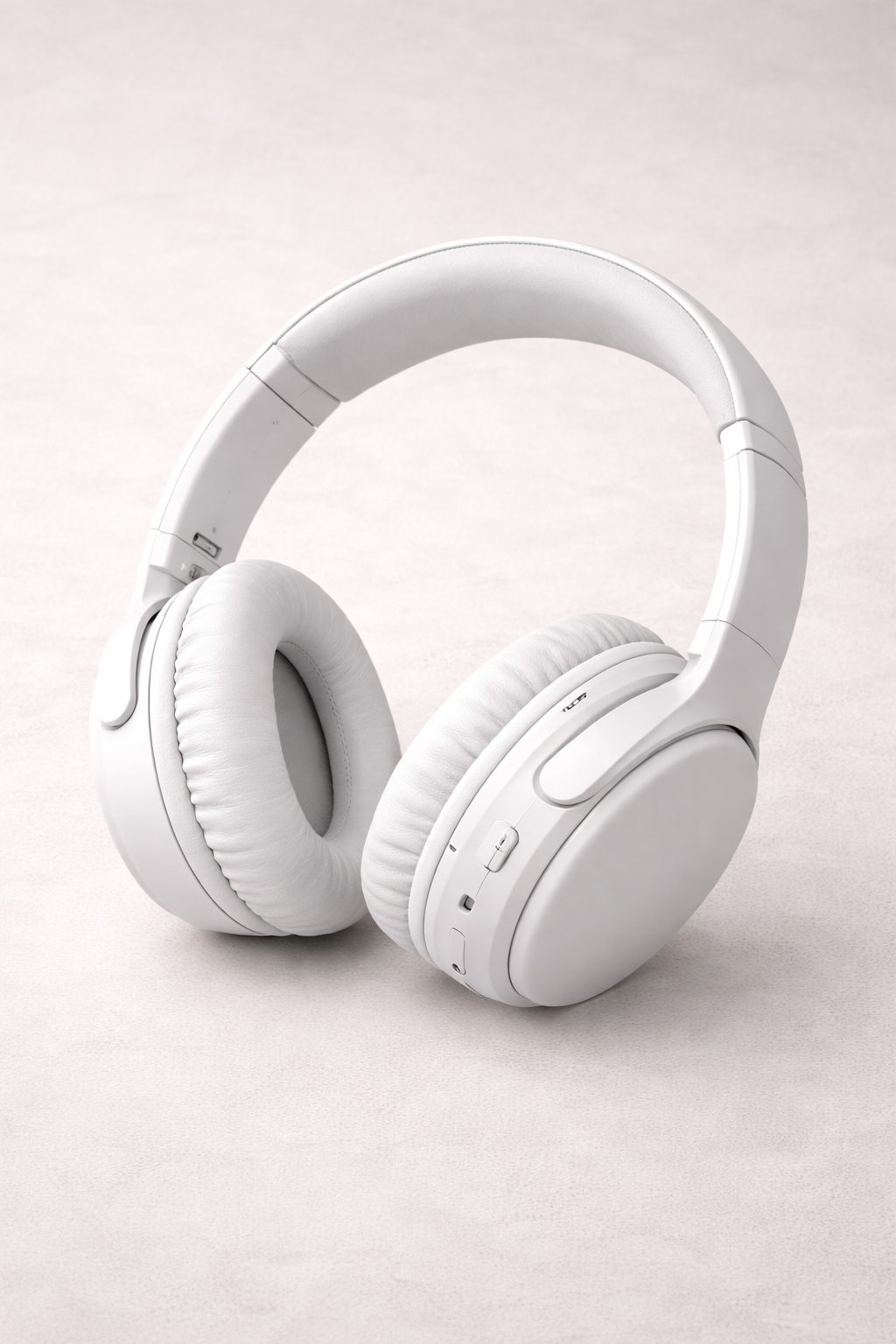 Wireless Earbuds alternate view